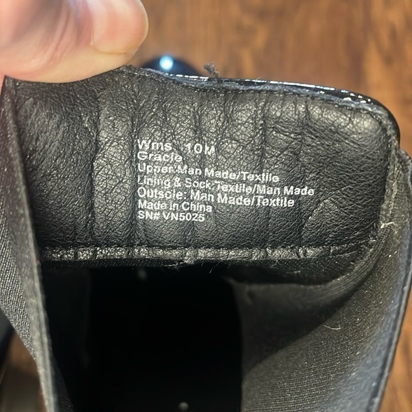 Seychelles Gracie Patent Leather Platform chunky ankle goth Boot 10 - Picture 8 of 16